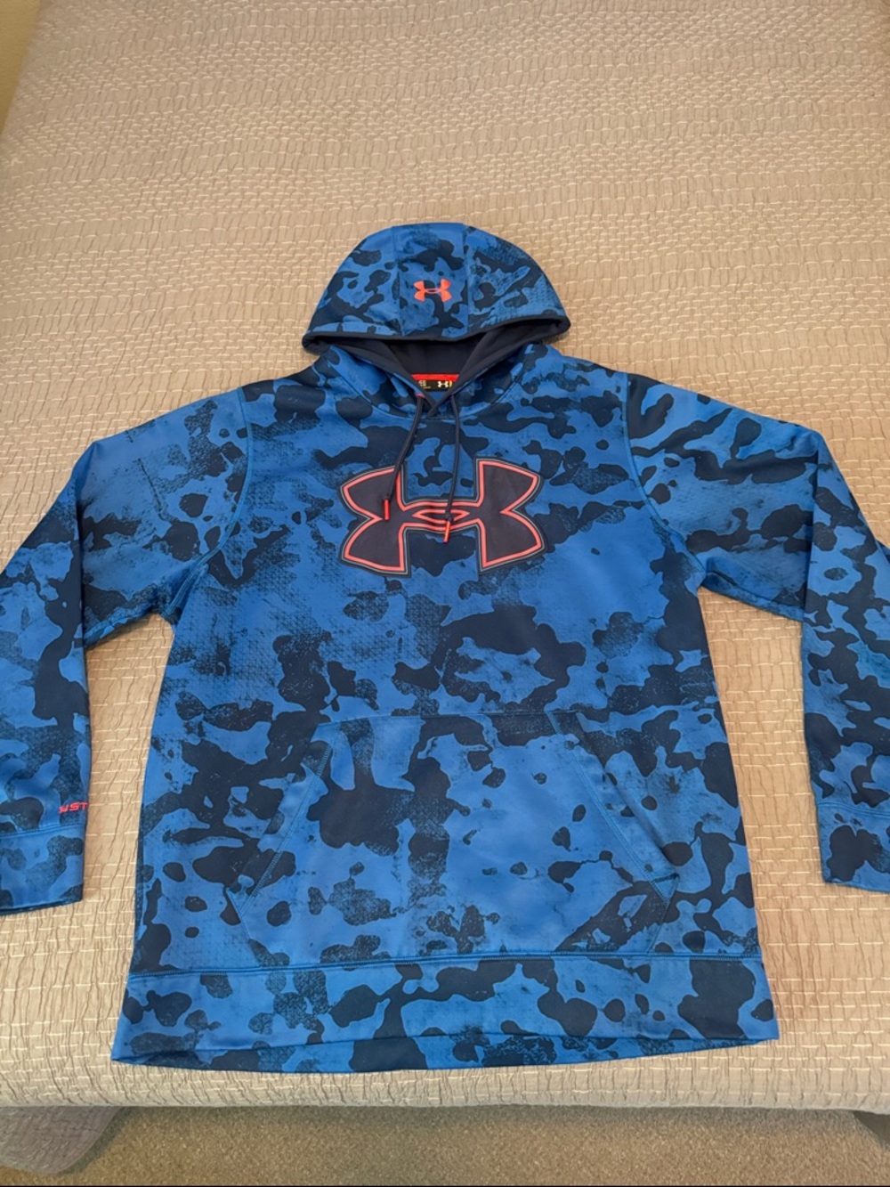 Under Armour Loose Fit Patterned Hoodie